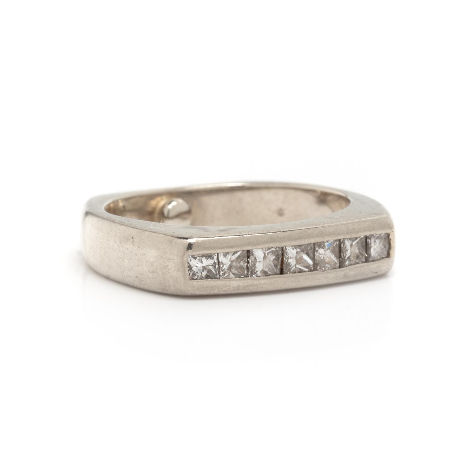 WHITE GOLD AND DIAMOND BAND