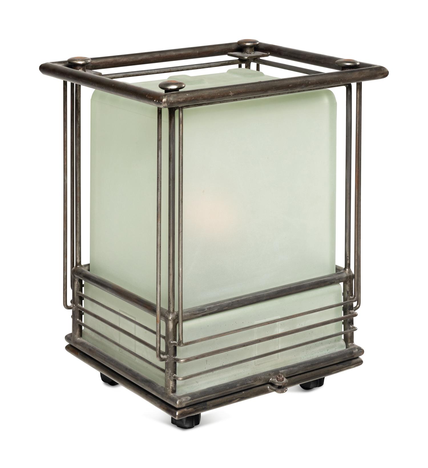 Glass Gated Lamp