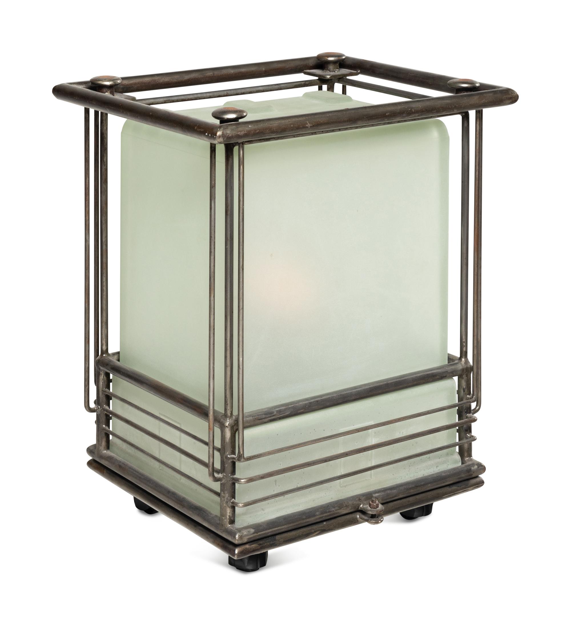 Glass Gated Lamp