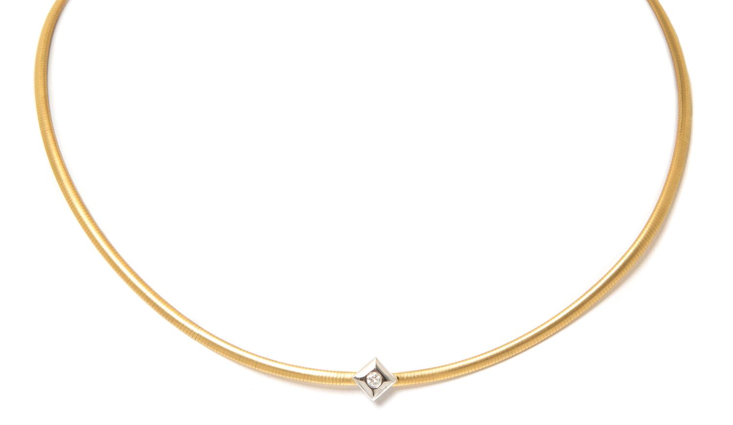 An 18 Karat Gold and Diamond Necklace, 10.70 dwts.