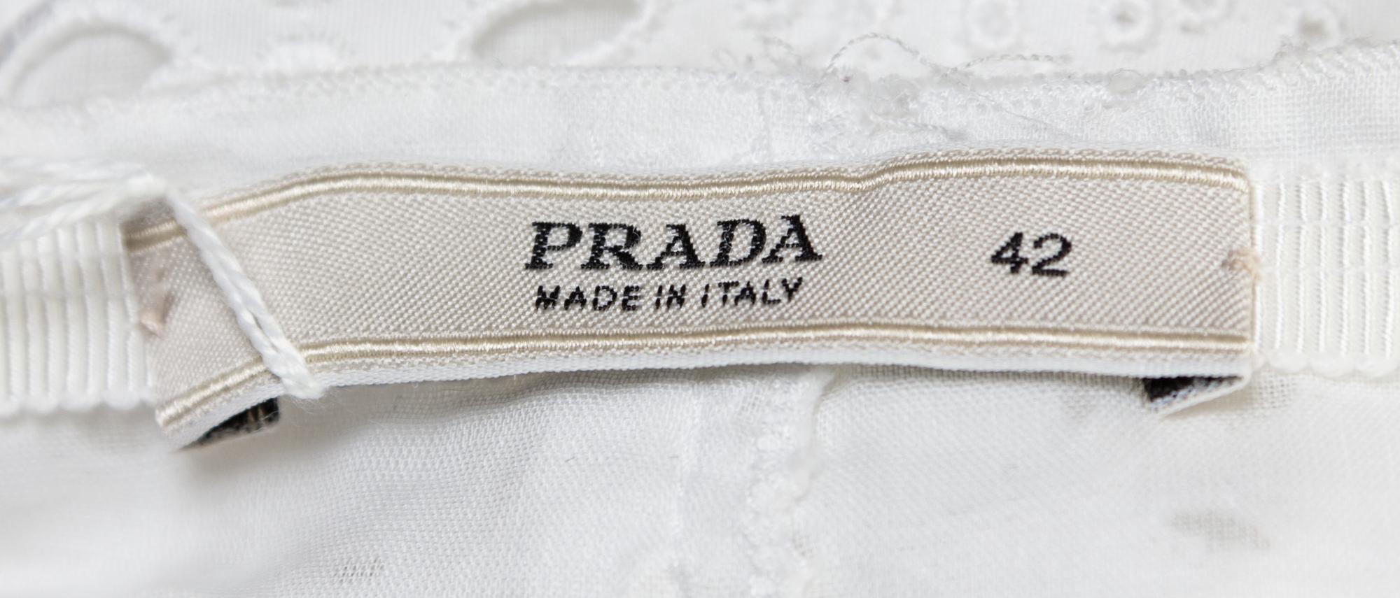 A Prada White Lace Skirt, Size 42.