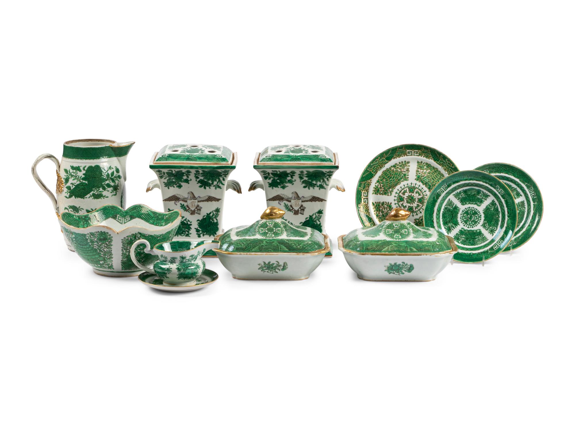 A Collection Chinese Export Porcelain Green 'Fitzhugh' Dishes