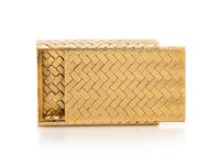 ITALIAN, YELLOW ENGINE TURNED GOLD PILL BOX