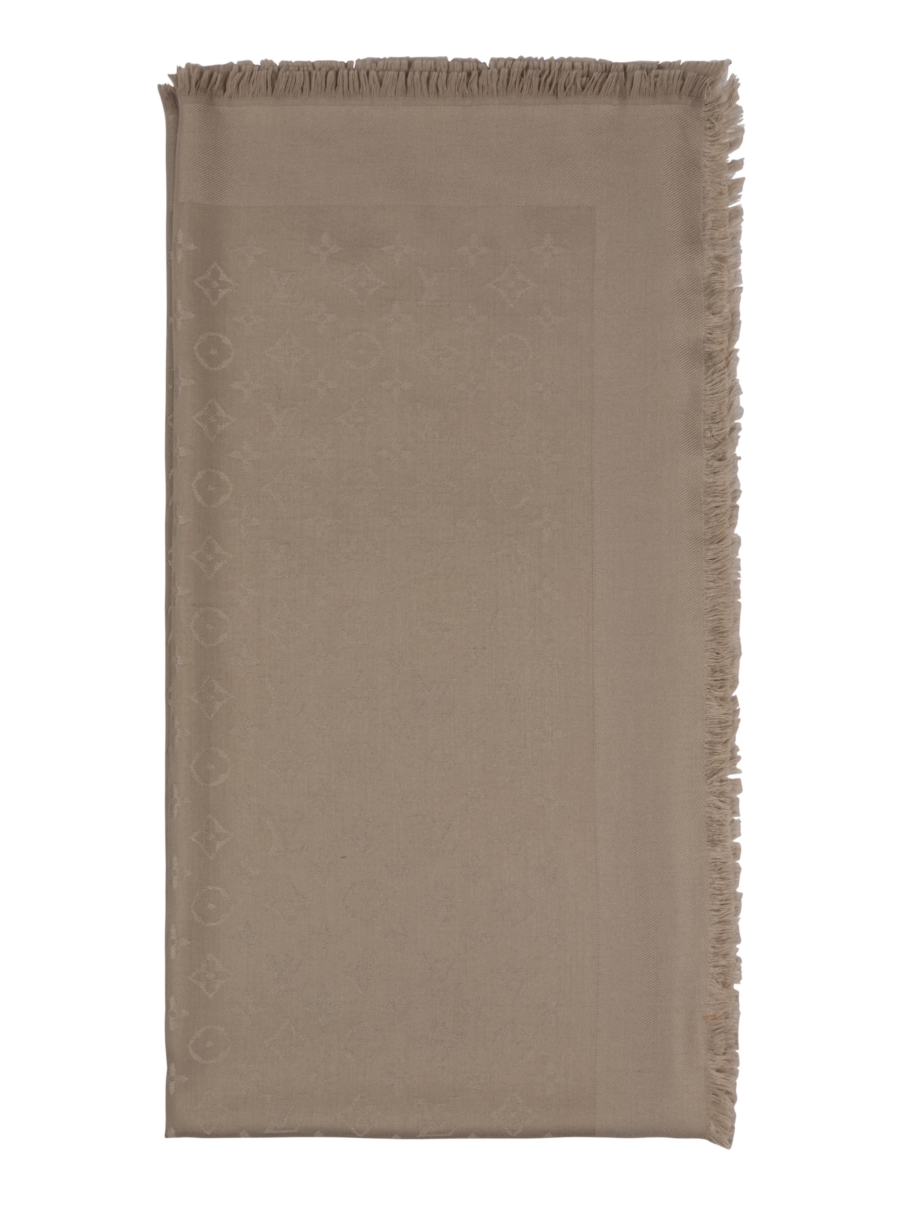 Louis Vuitton Shawl