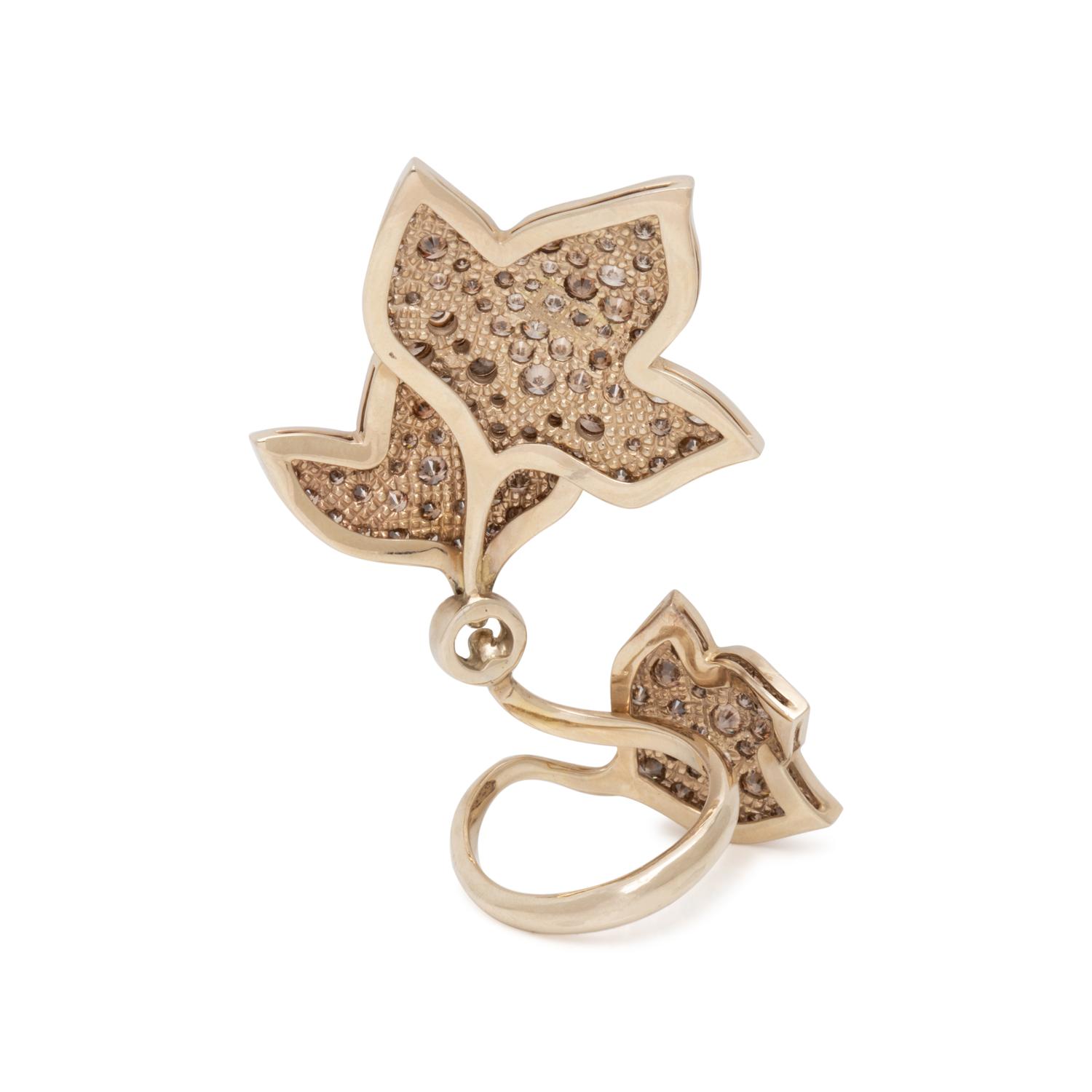 H. STERN, COLORED DIAMOND RING