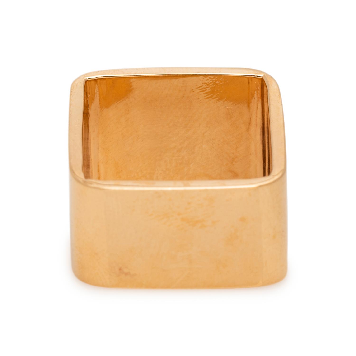 YELLOW GOLD RING