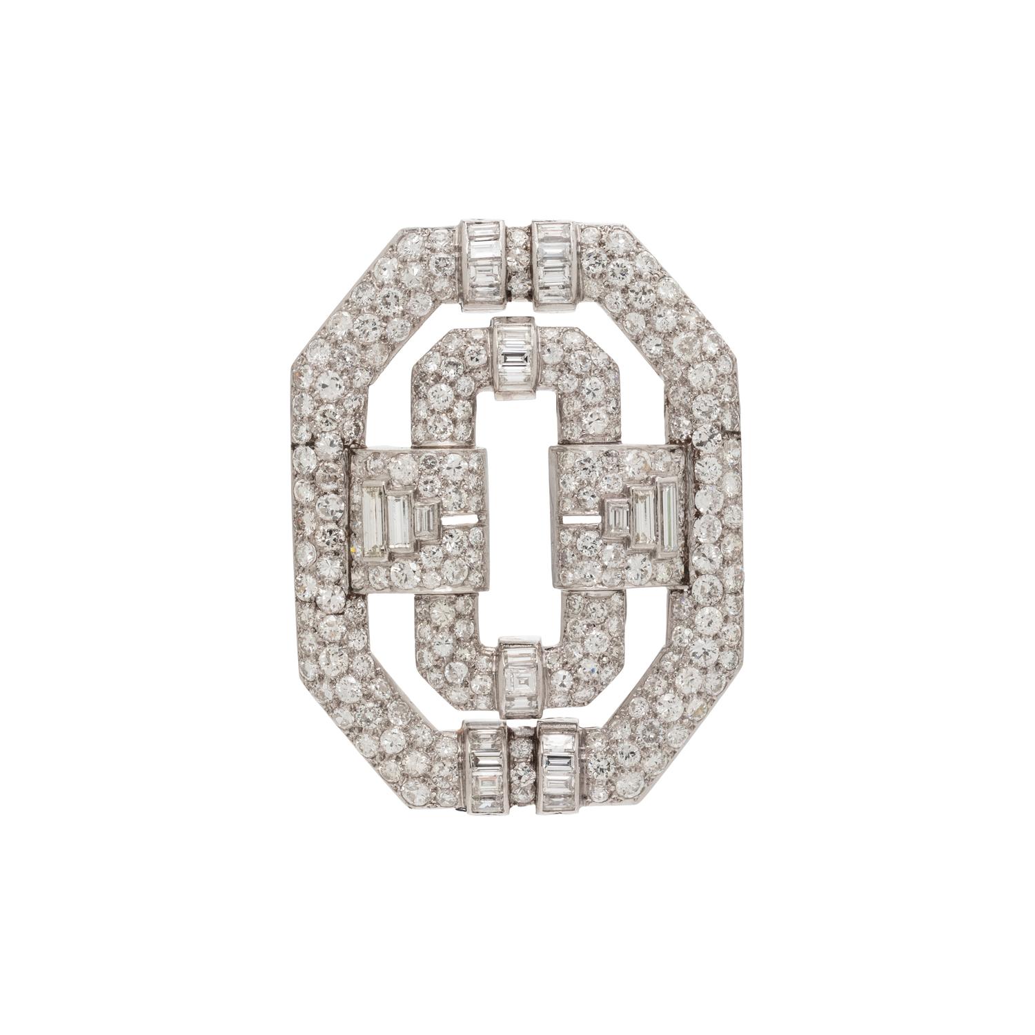 DIAMOND AND PLATINUM BROOCH