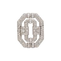 DIAMOND AND PLATINUM BROOCH