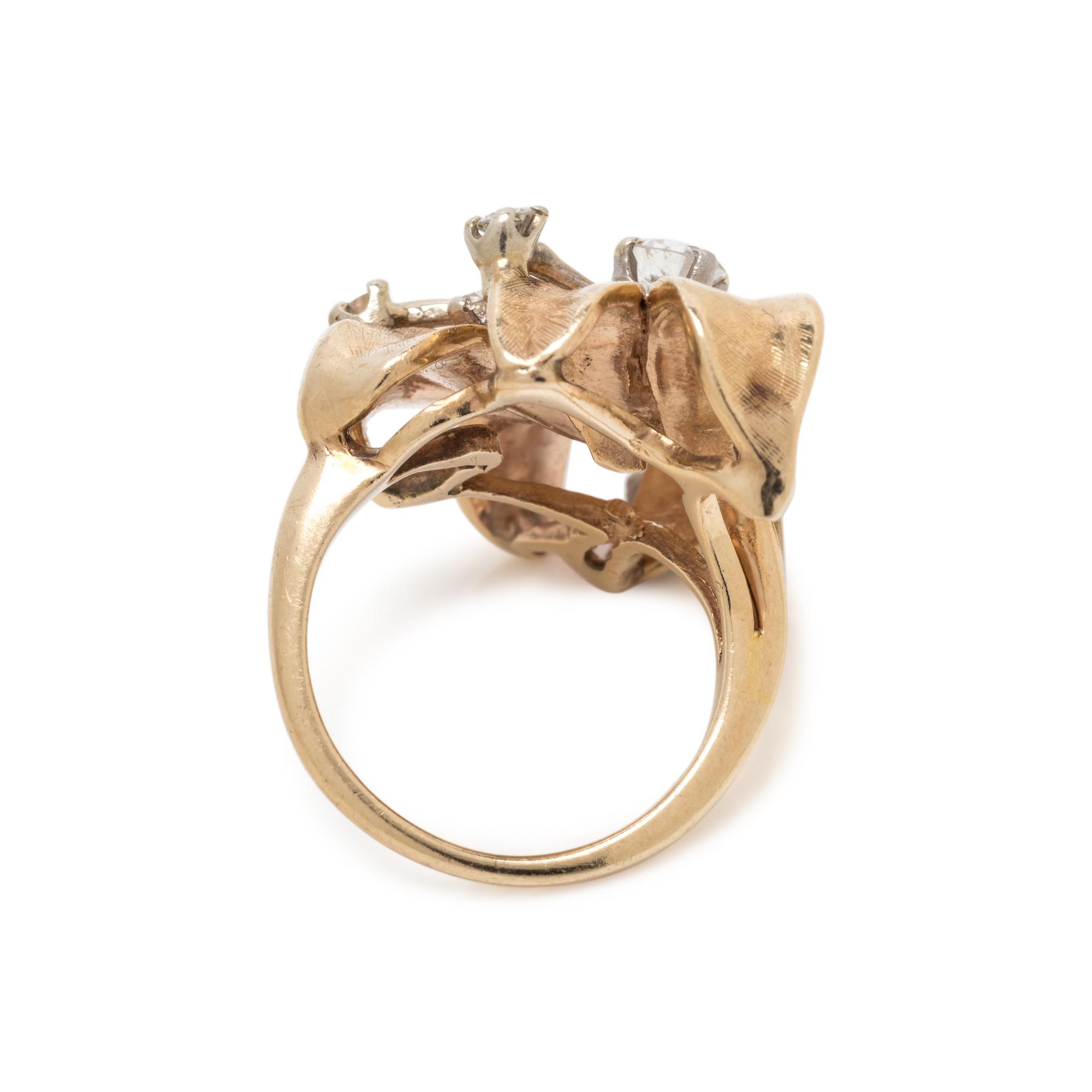 DIAMOND FLOWER RING