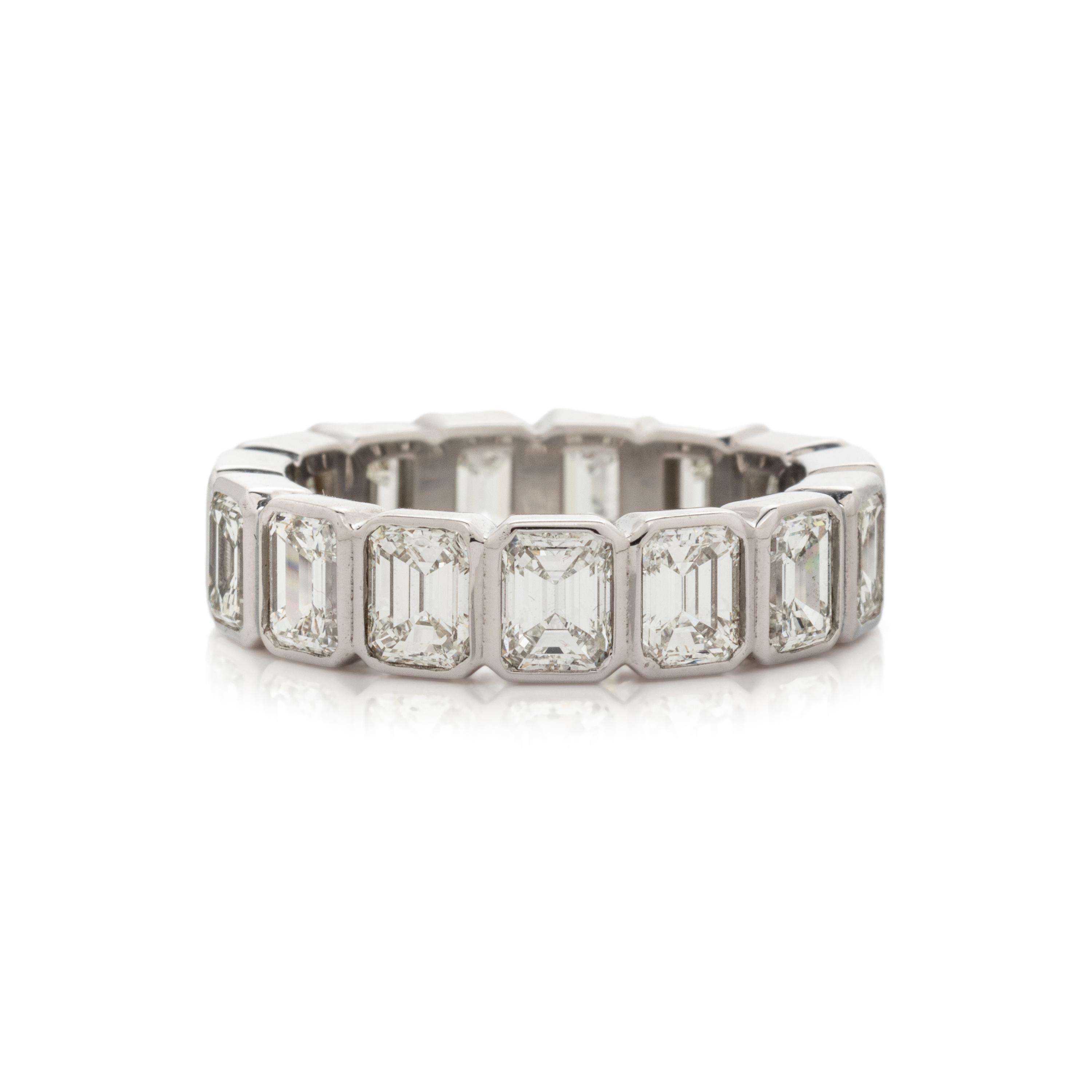 DIAMOND ETERNITY BAND