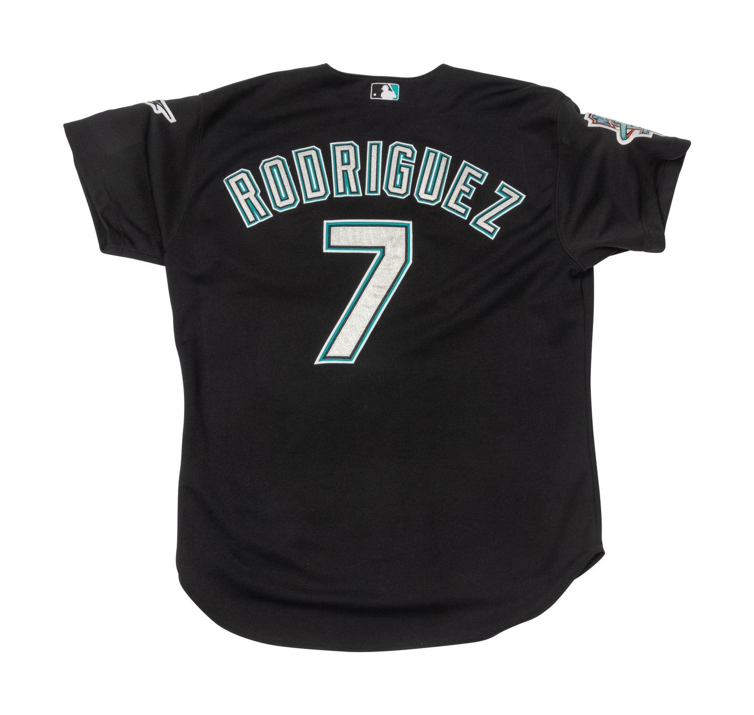 A 2000 Ivan Rodriguez Florida Marlins Jersey