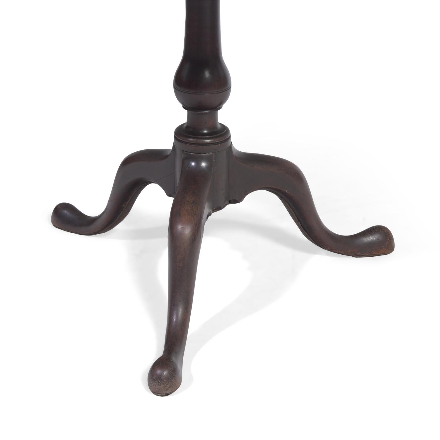 A Queen Anne Mahogany Tilt-Top Tea Table