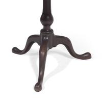 A Queen Anne Mahogany Tilt-Top Tea Table