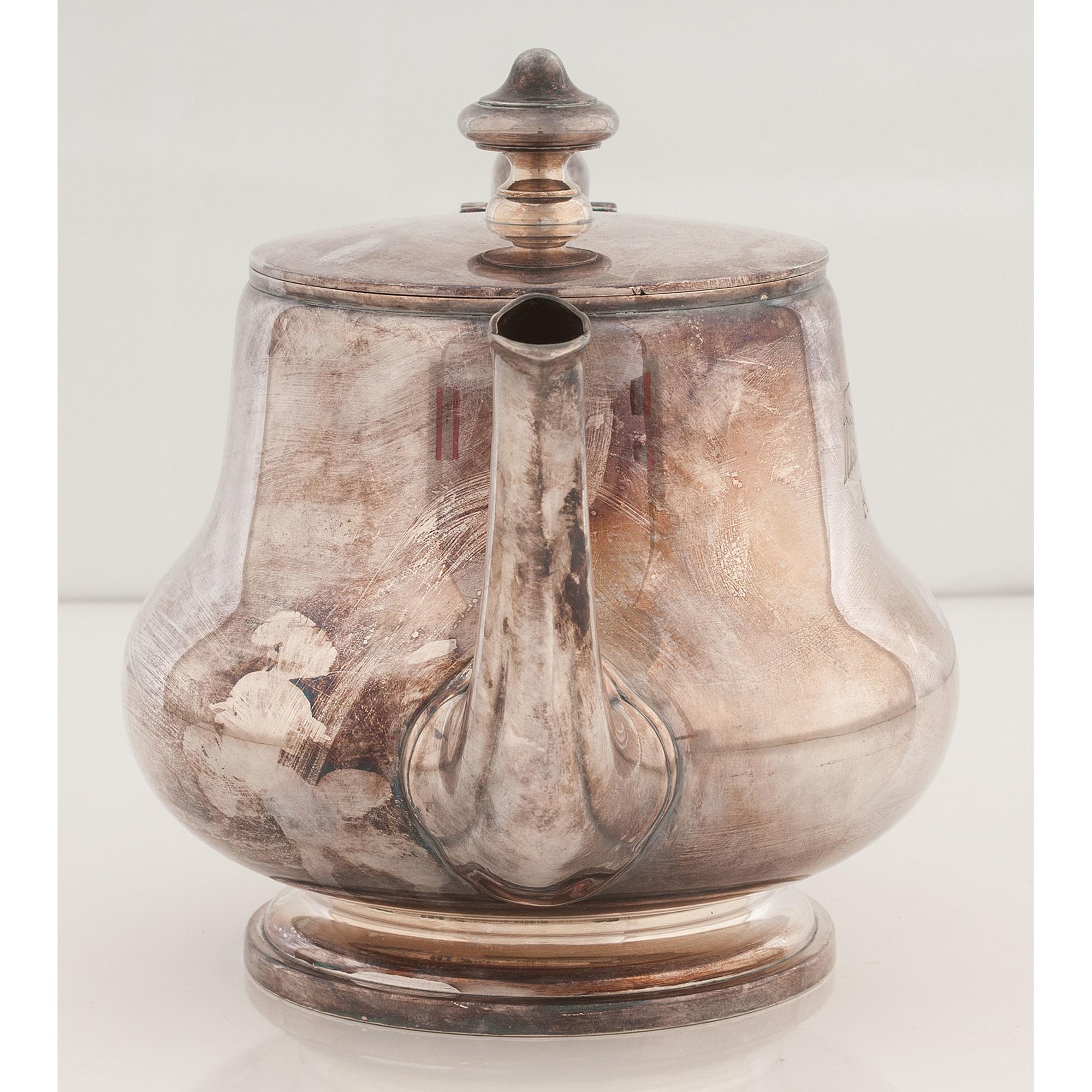 Adolf Hitler Initialed Teapot, Reportedly Taken from his Home by World War II Officer, with Provenance
