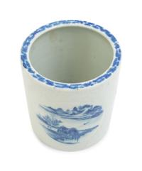 A Chinese Blue and White Porcelain Brush Pot, Bitong