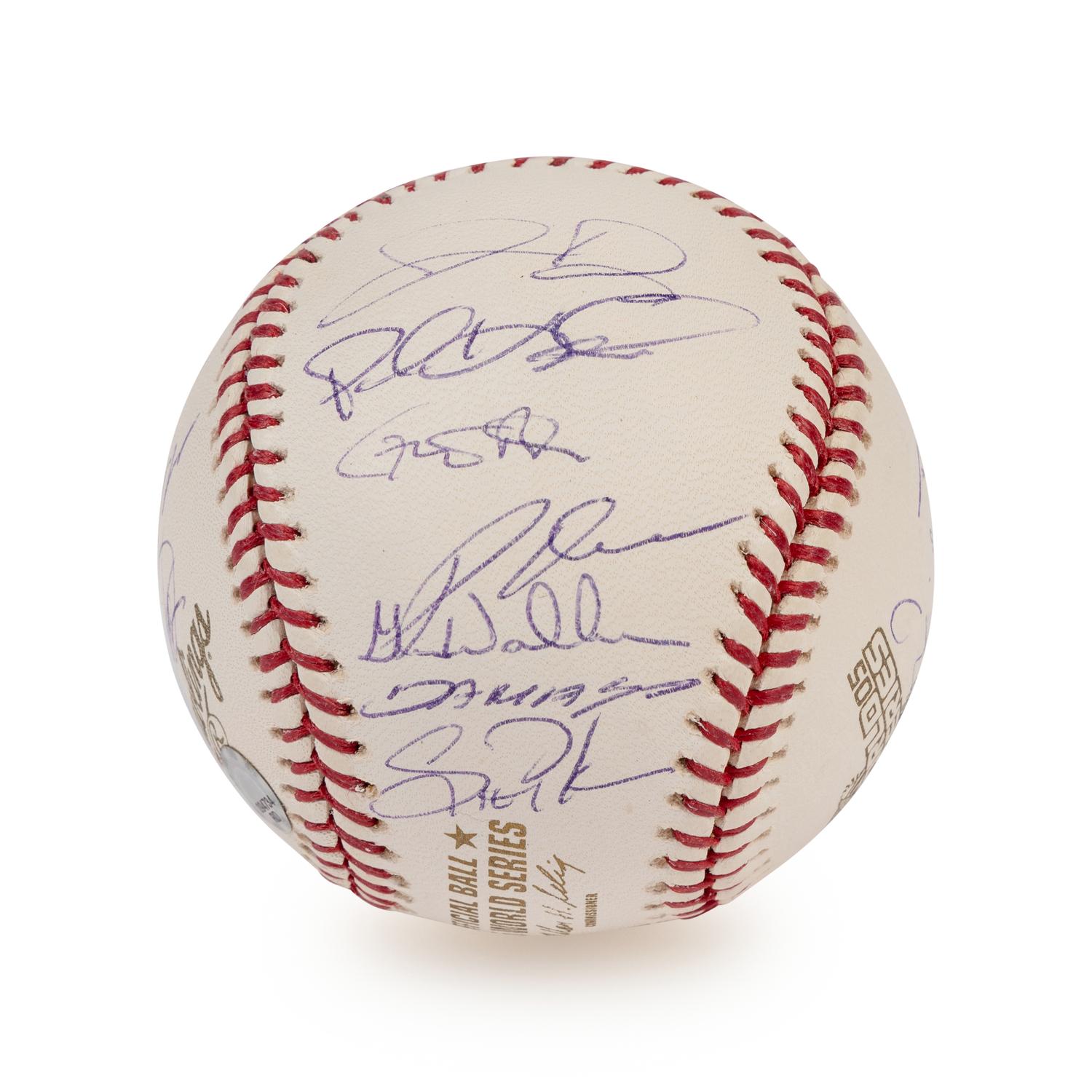 A 2005 Chicago White Sox World Series Champion Team Signed Autograph Baseball / 25 Signatures (PSA Letter)