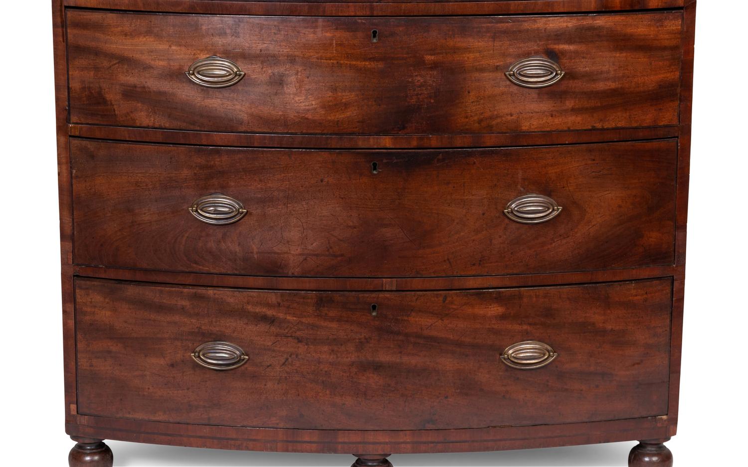 A Federal Style Mahogany Chest of Drawers