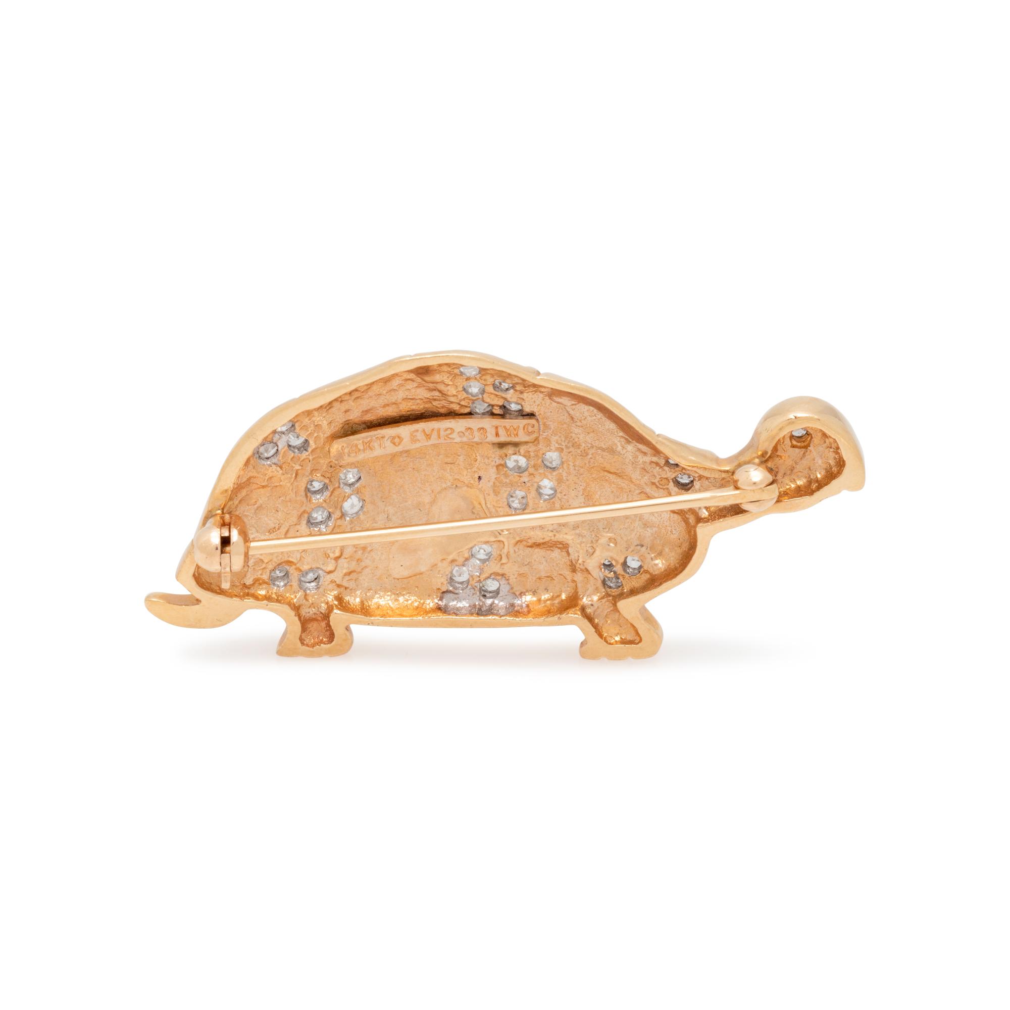 YELLOW GOLD AND DIAMOND TURTLE BROOCH