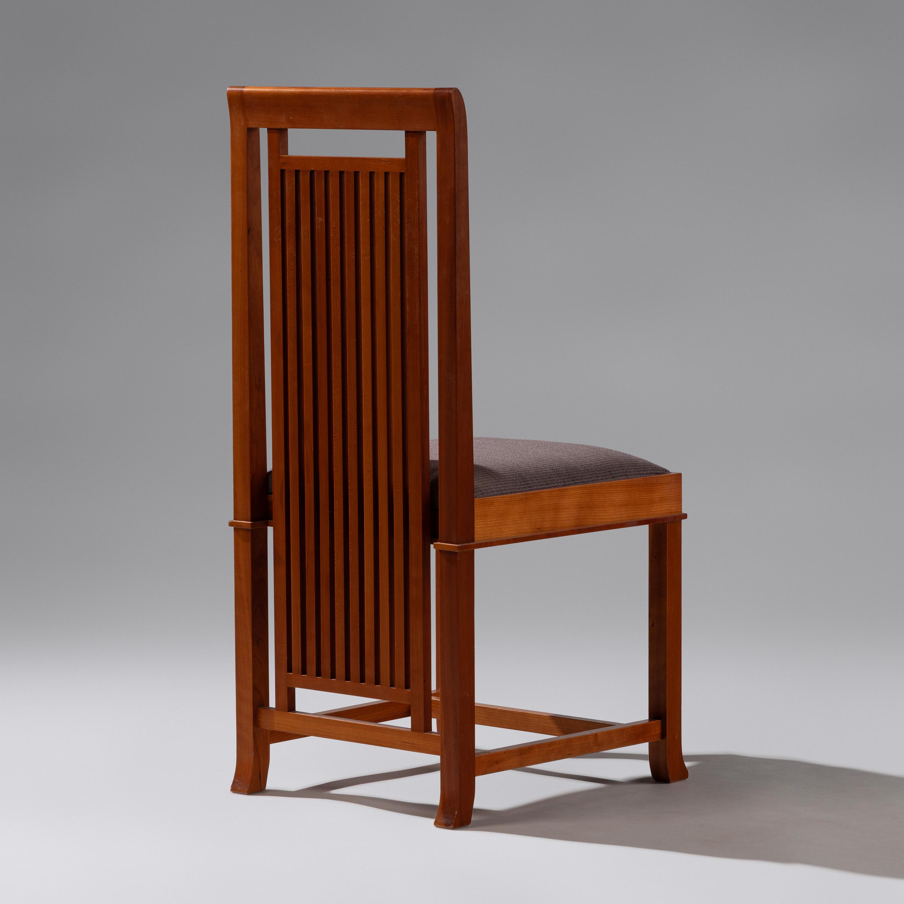 Set of 4 ' 614 Coonley 2' dining chairs Cassina, Italy, designed 1907 | 1992