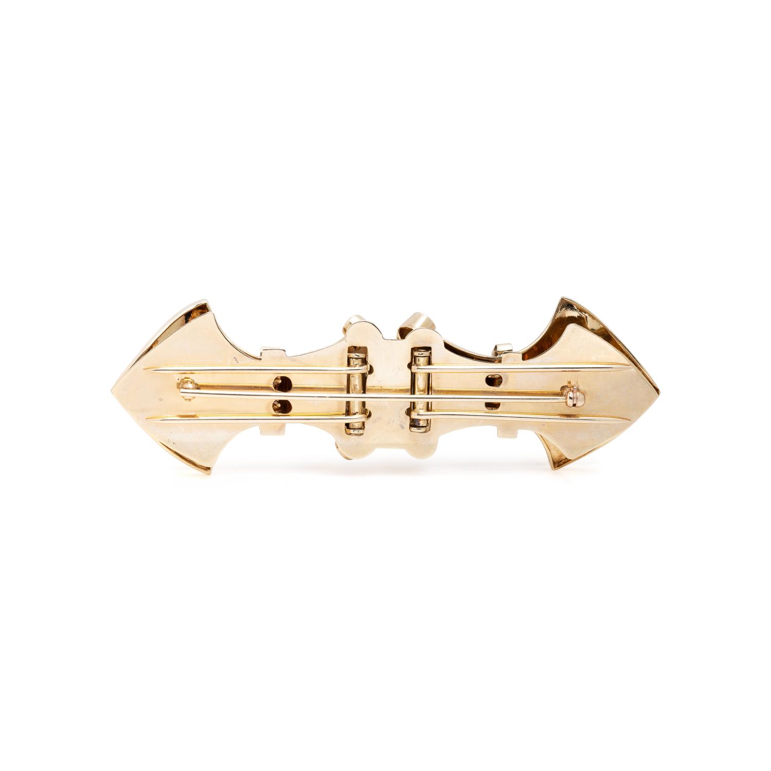 RETRO, YELLOW GOLD AND SAPPHIRE DOUBLE CLIP/BROOCH