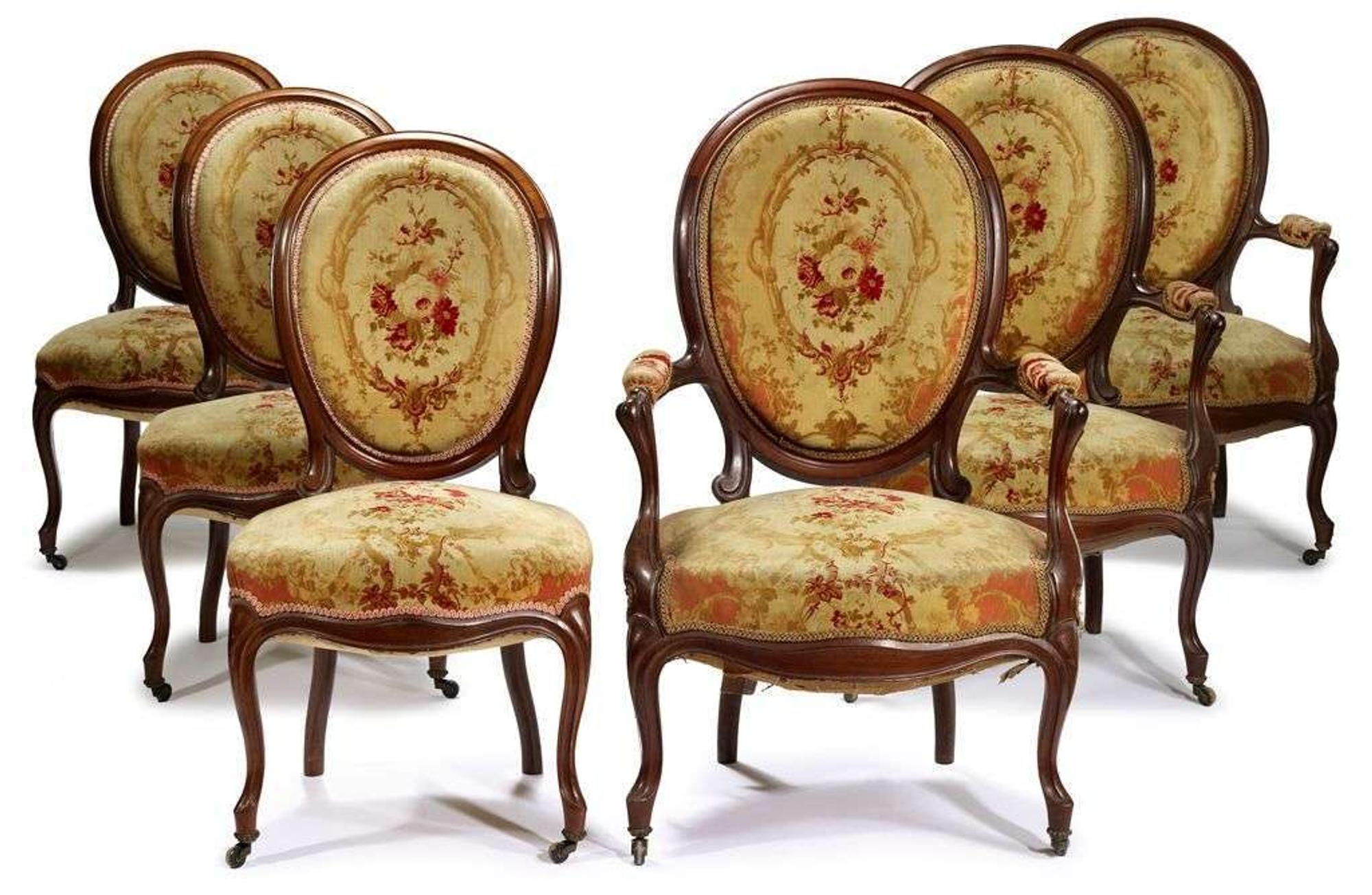 Rococo Revival suite of four side chairs and four armchairs circa 1860