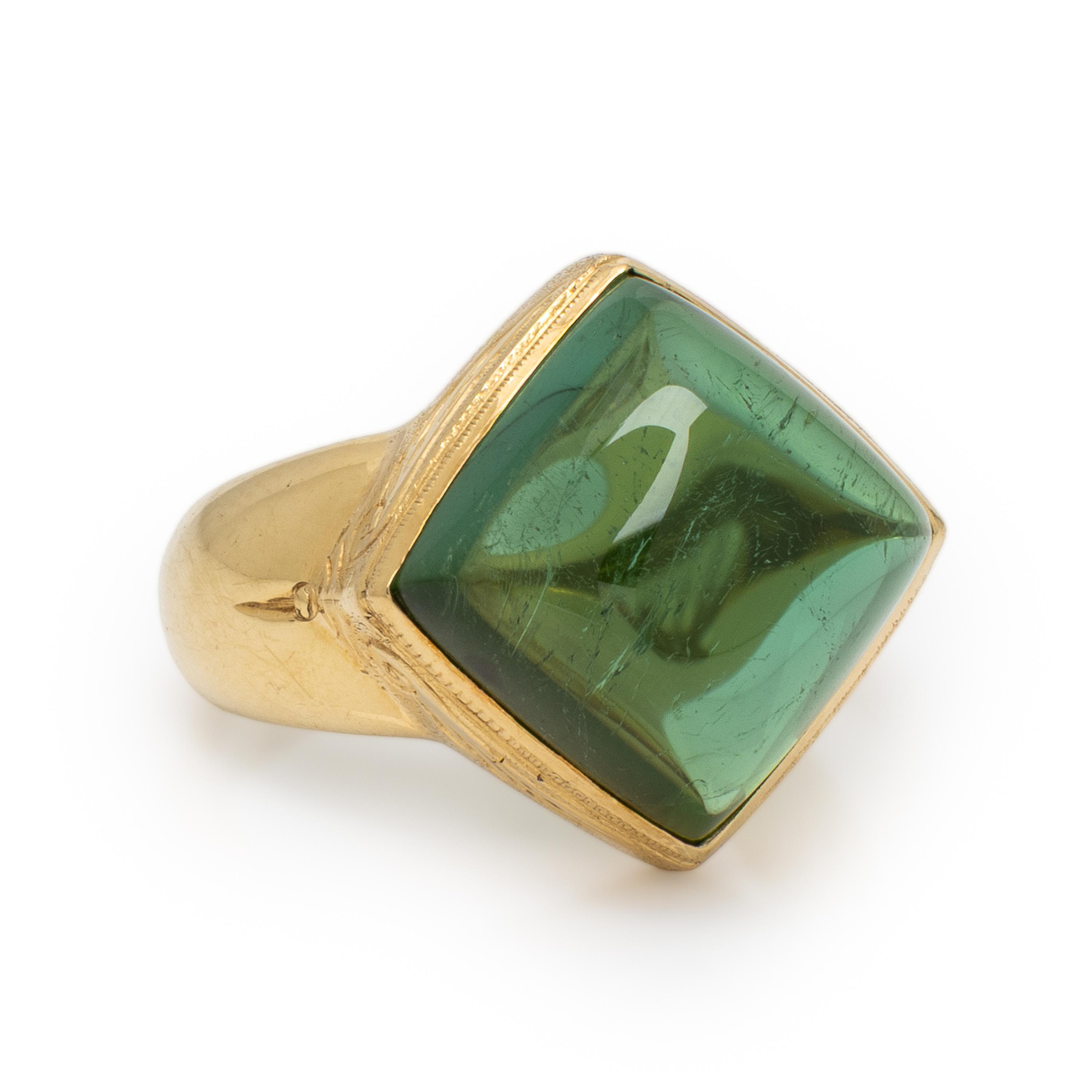 Green Tourmaline and Yellow Gold Ring