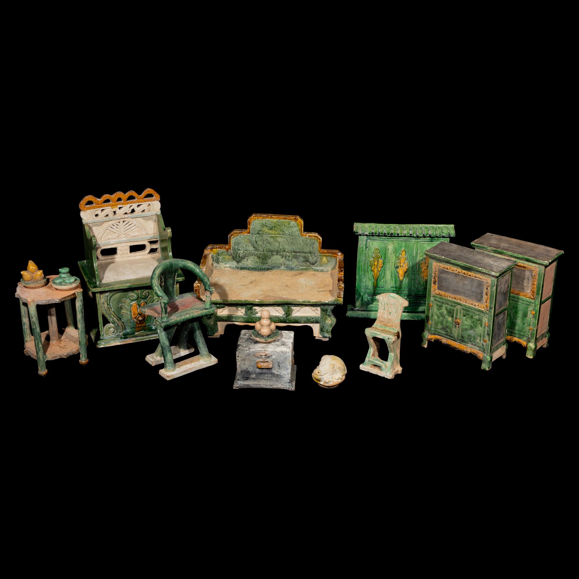 A Group of Chinese Sancai Glazed Earthenware Miniature Furniture , Ming Dynasty 明 三彩袖珍家具一組