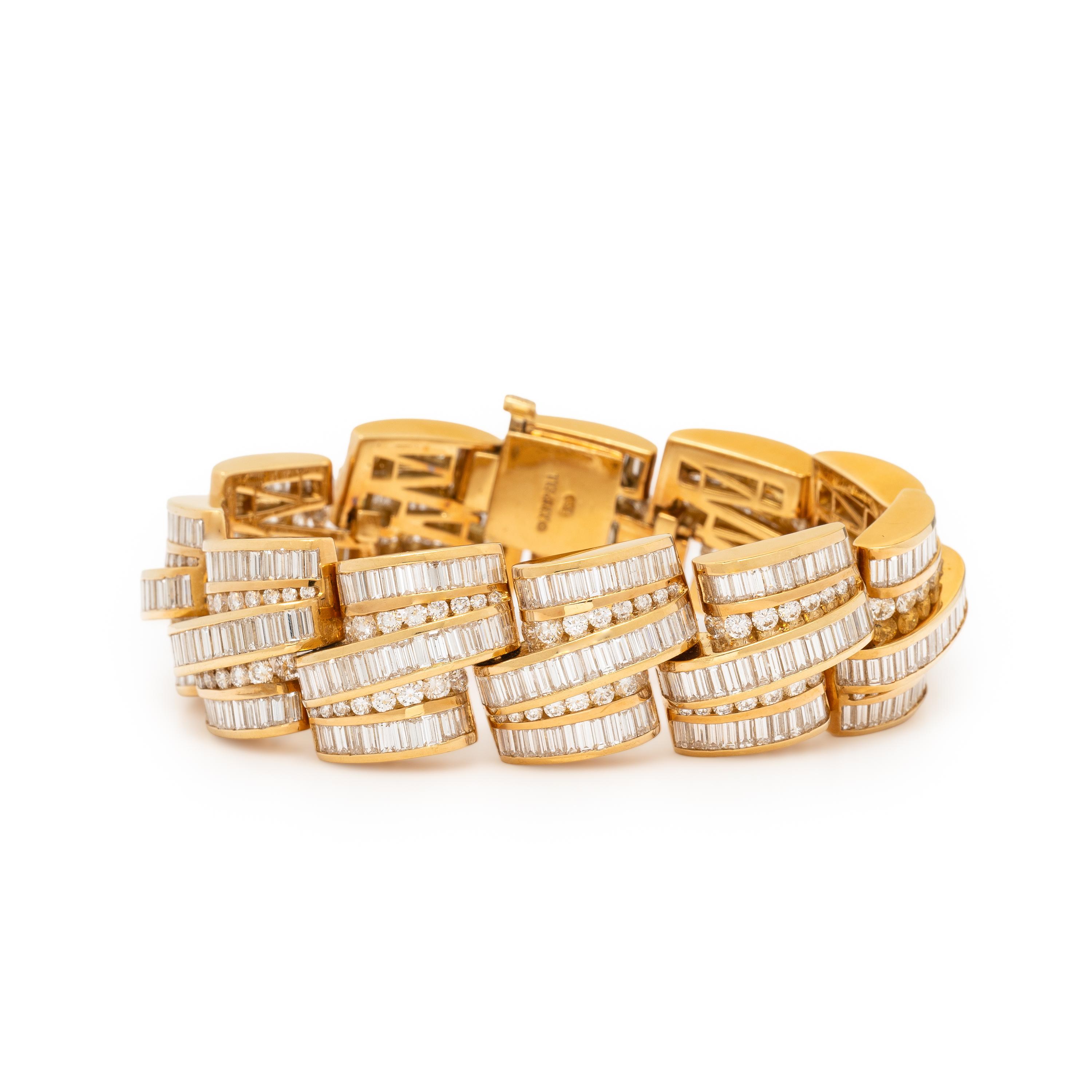 Charles Krypell, Diamond and Yellow Gold Bracelet