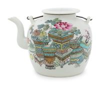 A Chinese Famille Rose Porcelain Covered Teapot
