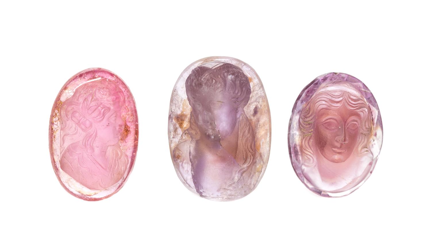 A Collection of Gem Cameos, 6.00 dwts.