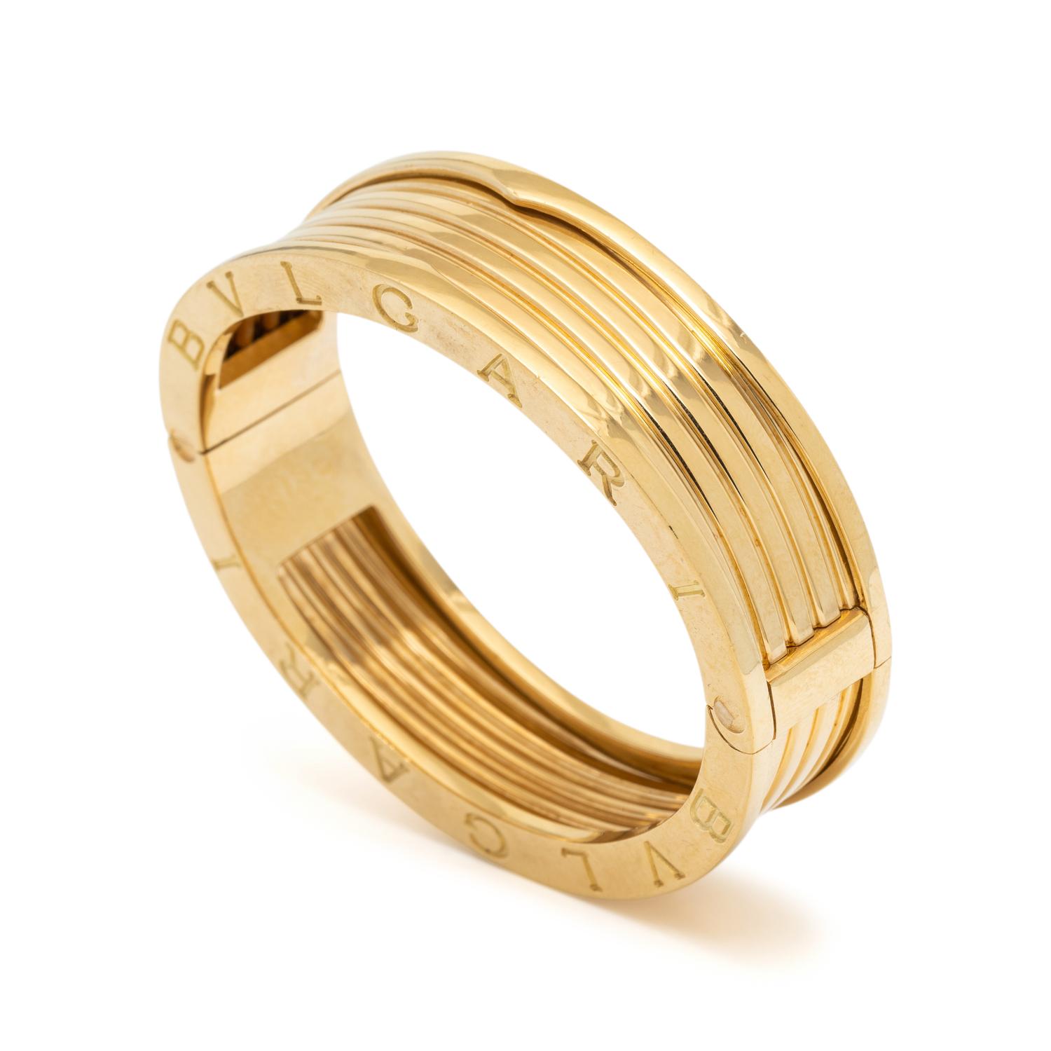 BULGARI, YELLOW GOLD 'B.ZERO1' BANGLE BRACELET