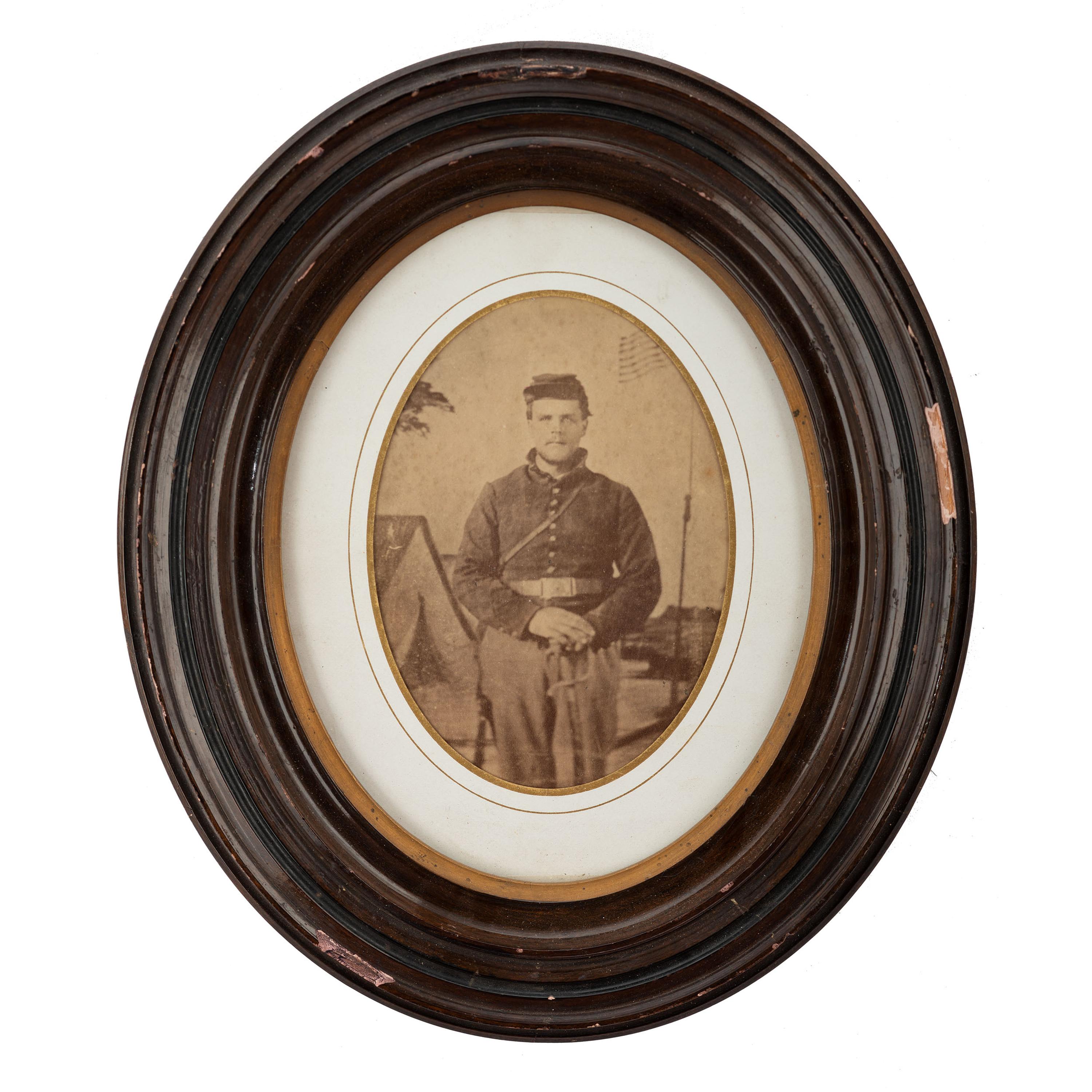[CIVIL WAR]. Albumen photograph of Union artilleryman with sword. N.p.: n.p., [1860s].