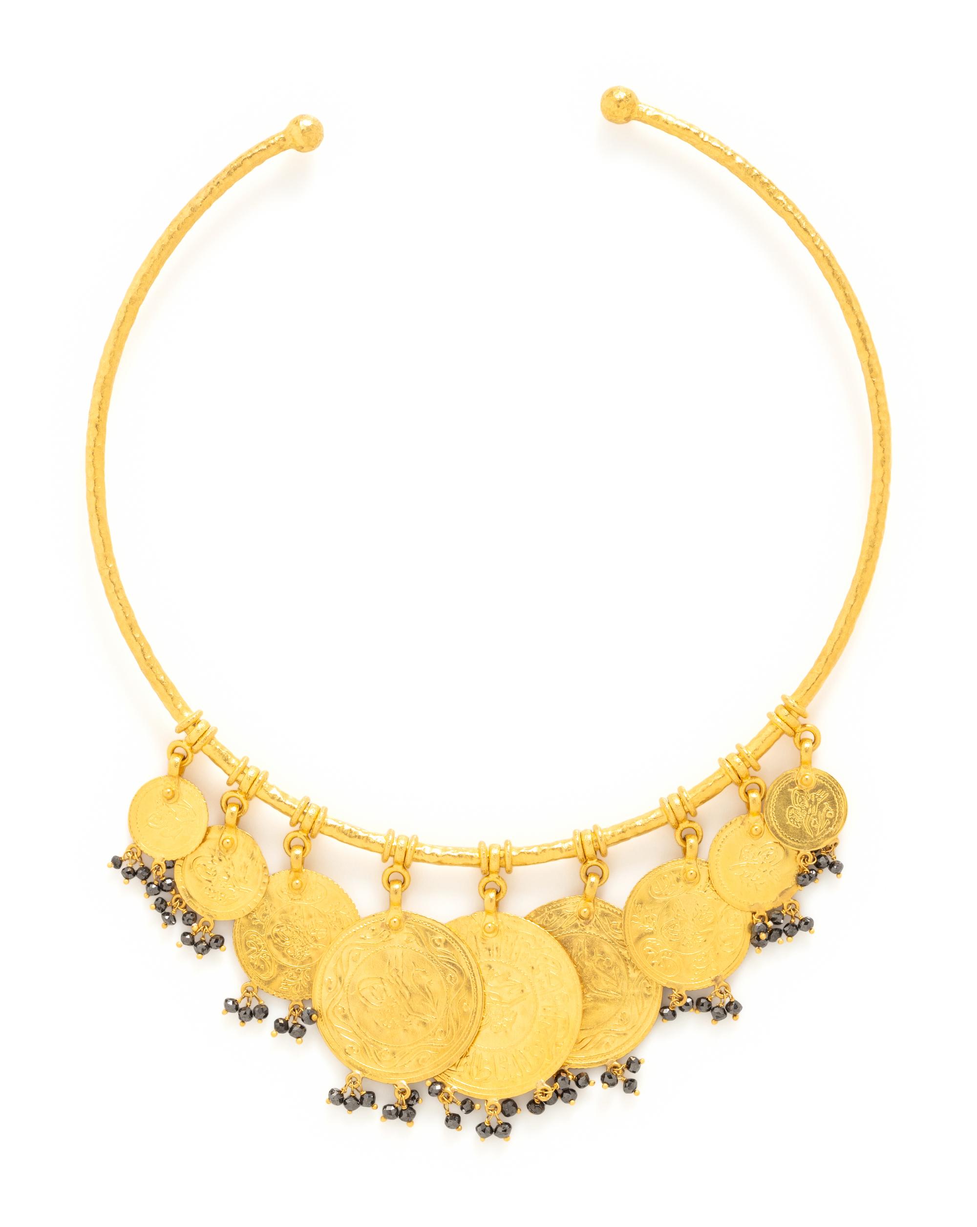 YELLOW GOLD AND BLACK DIAMOND COLLAR NECKLACE