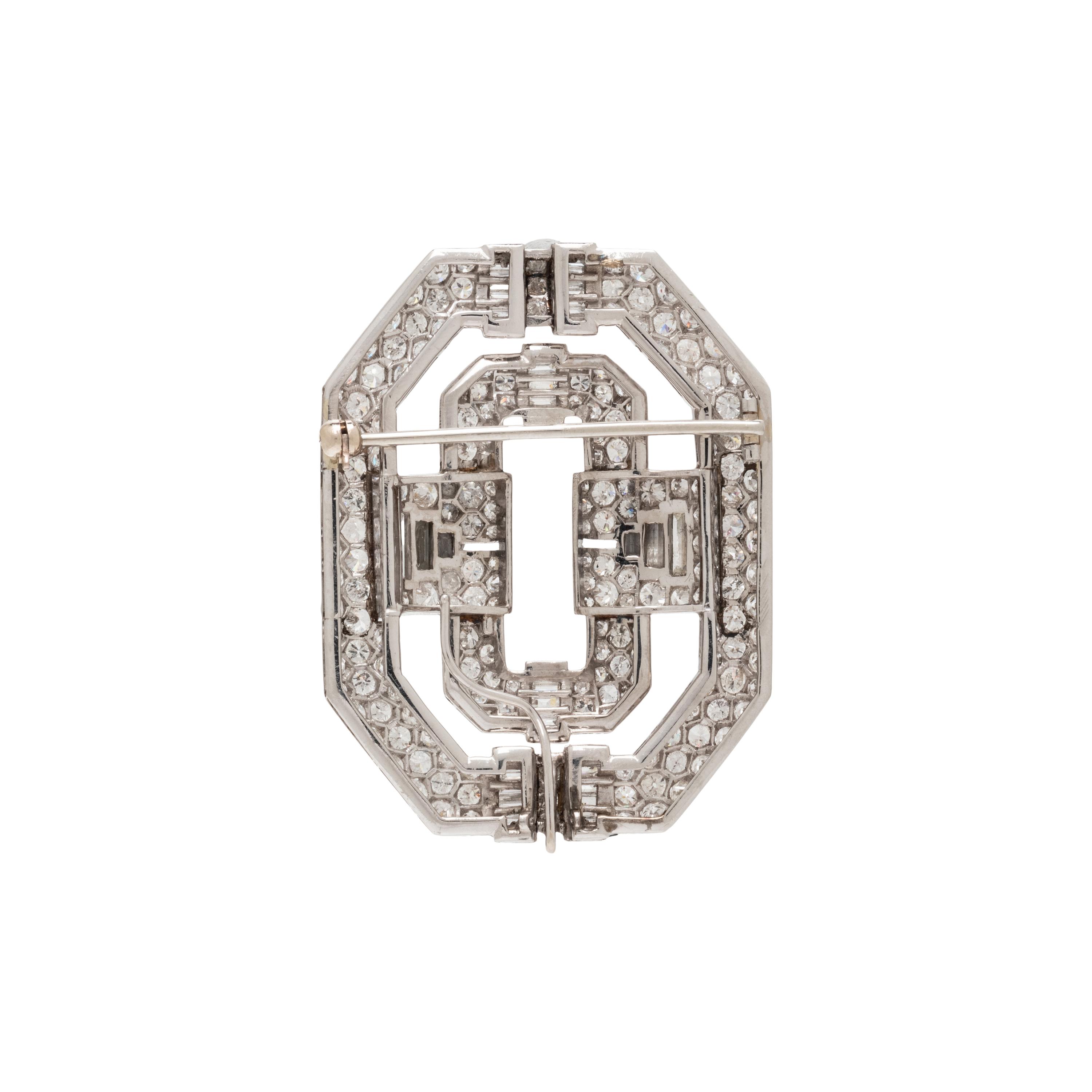 DIAMOND AND PLATINUM BROOCH
