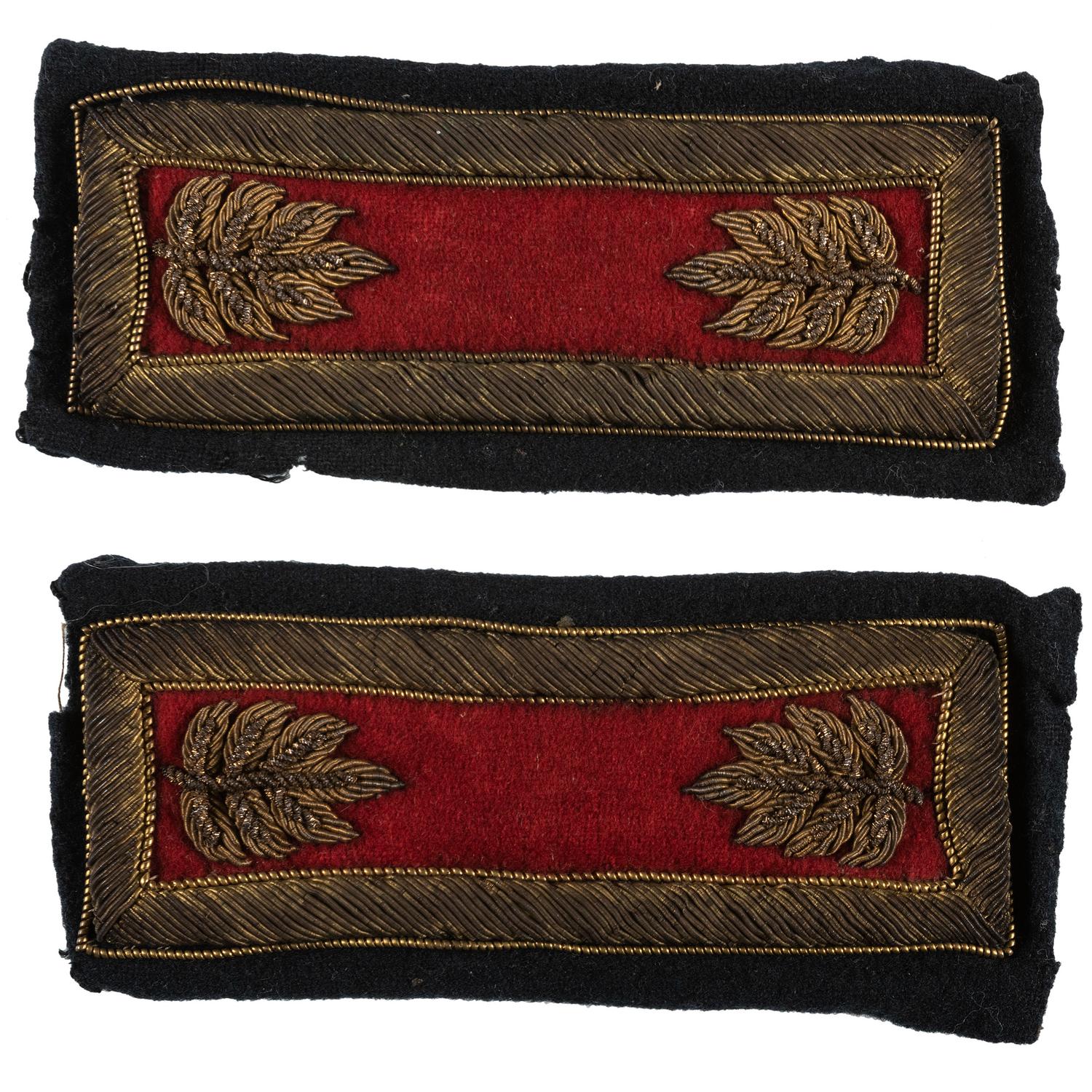 Major Frank Rolfe, 1st Massachusetts Heavy Artillery, KIA Battle of Harris Farm. Shoulder straps and ephemera.