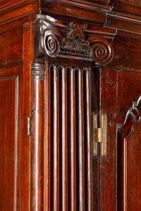 A George III Oak Linen Press