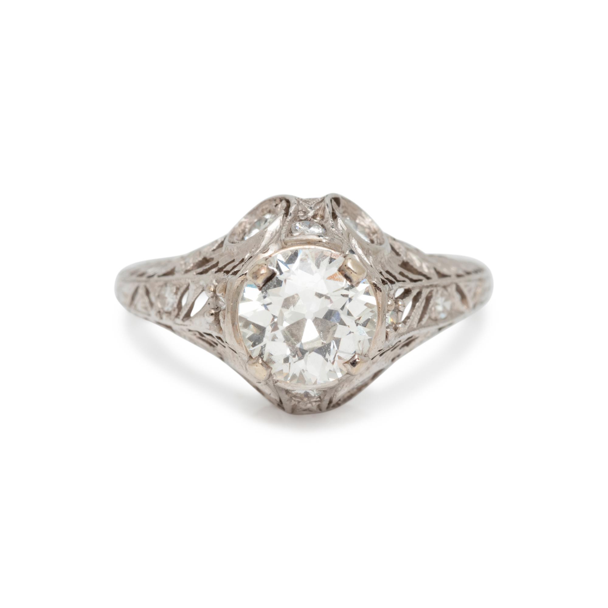 DIAMOND RING