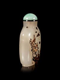 A Well Carved Silhouette Agate Snuff Bottle