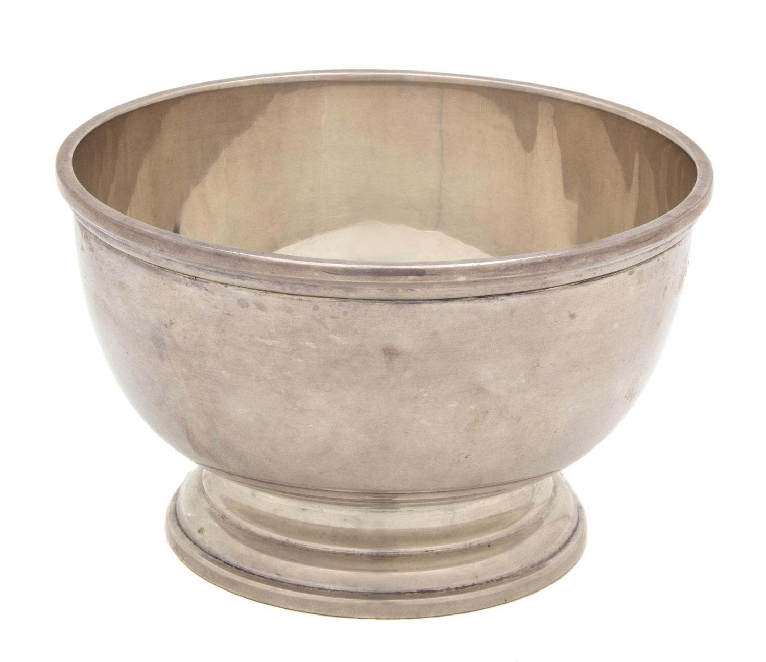 An American Silver Bowl, Ensko, New York, NY 20th Century, Paul Revere style