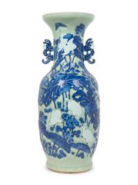 A Chinese Blue and White Porcelain Two-Handled Vase — 19TH/20TH CENTURY