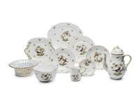 A Herend Rothschild Bird Porcelain Dinner Service
