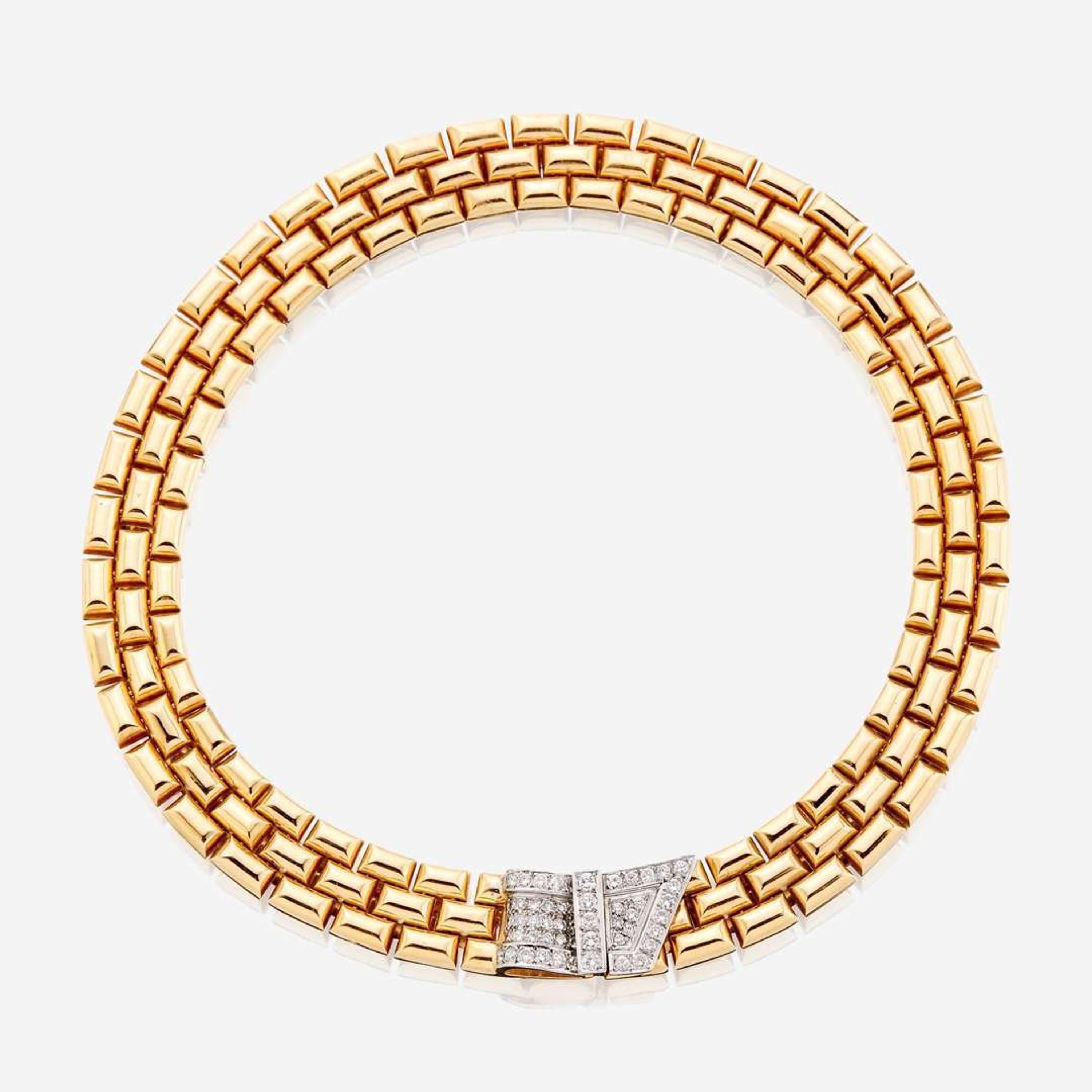 An eighteen karat gold and diamond choker, Italy