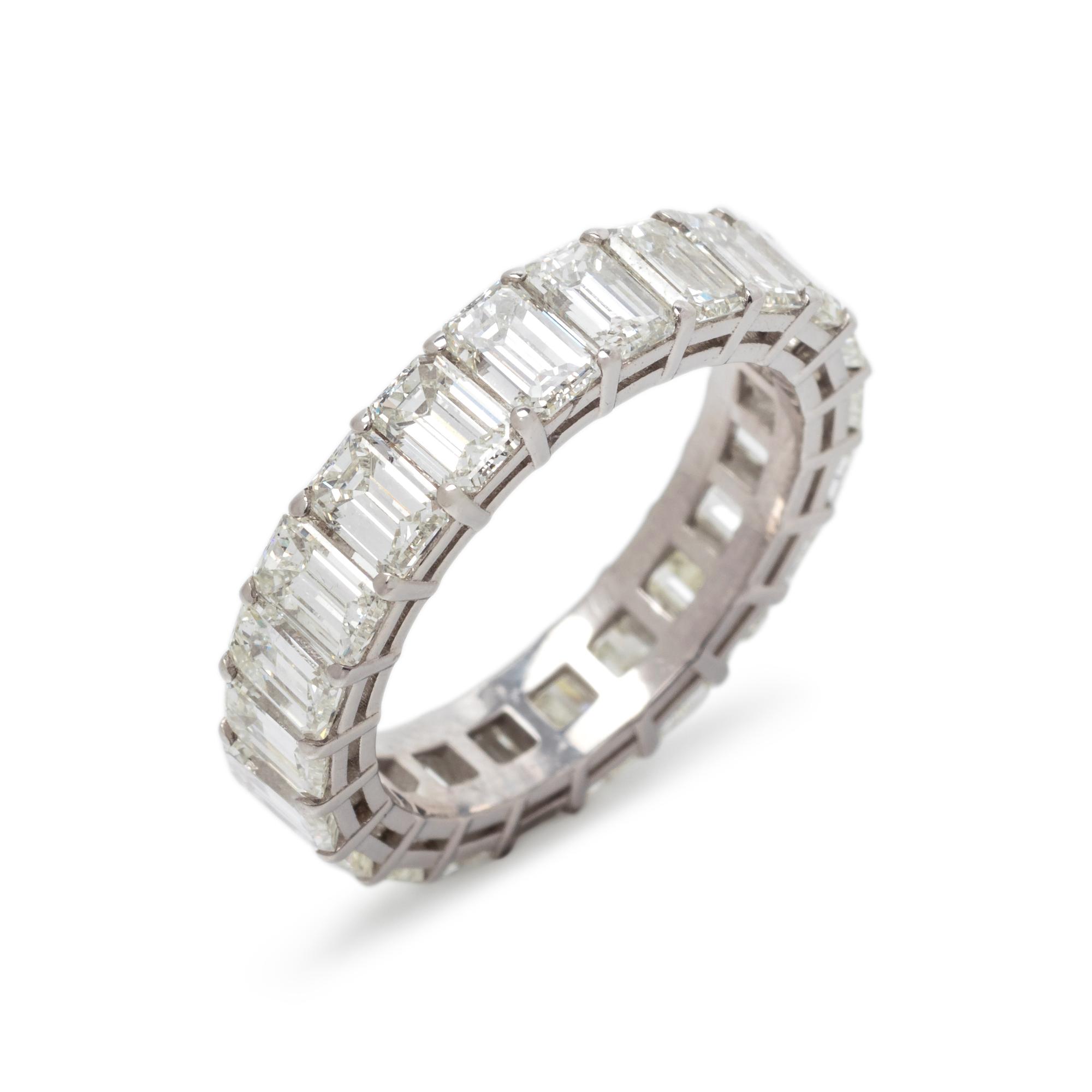 DIAMOND ETERNITY BAND
