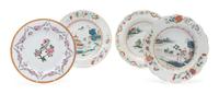 Four Chinese Export Porcelain Articles