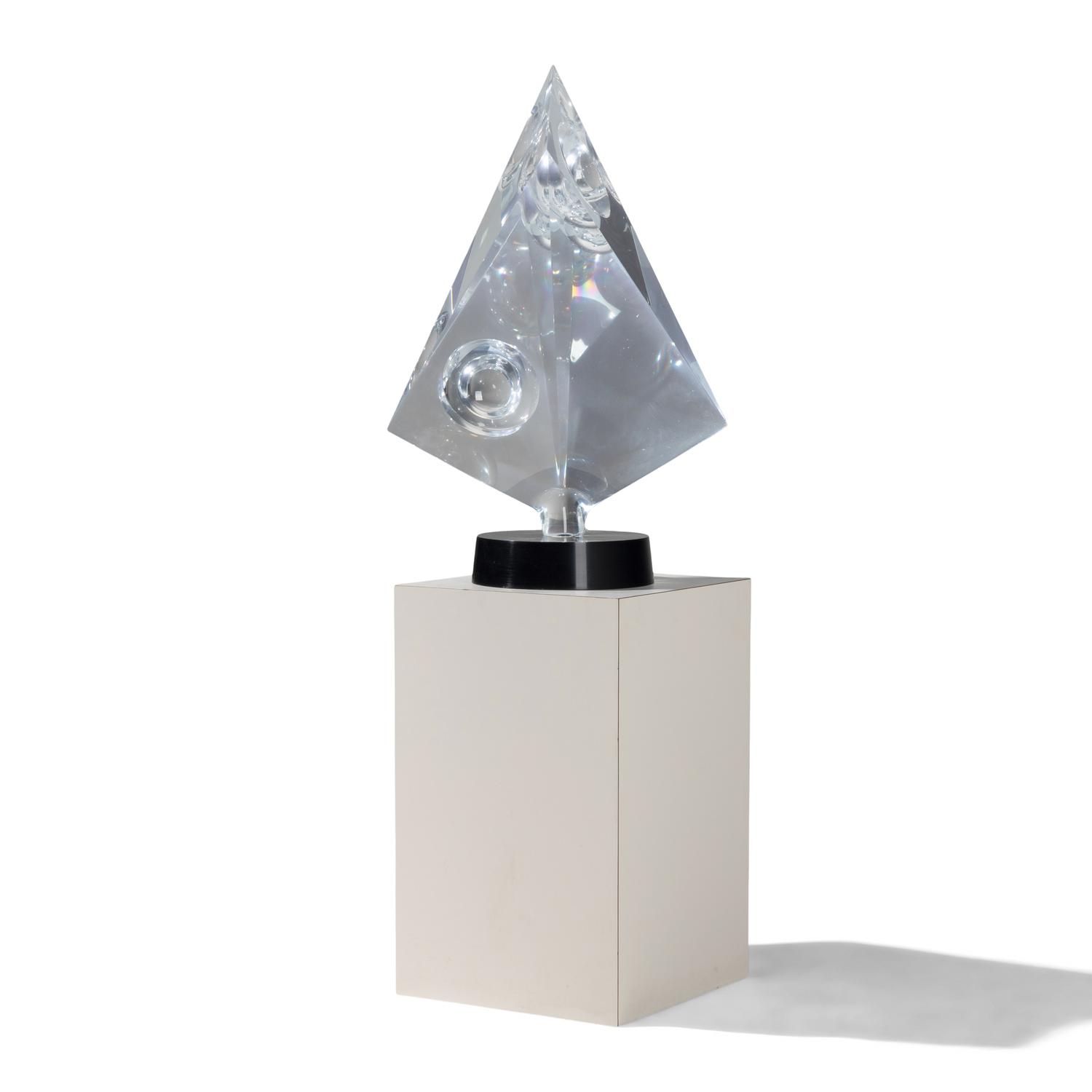 Tragamitus, 1970