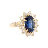 SAPPHIRE AND DIAMOND RING