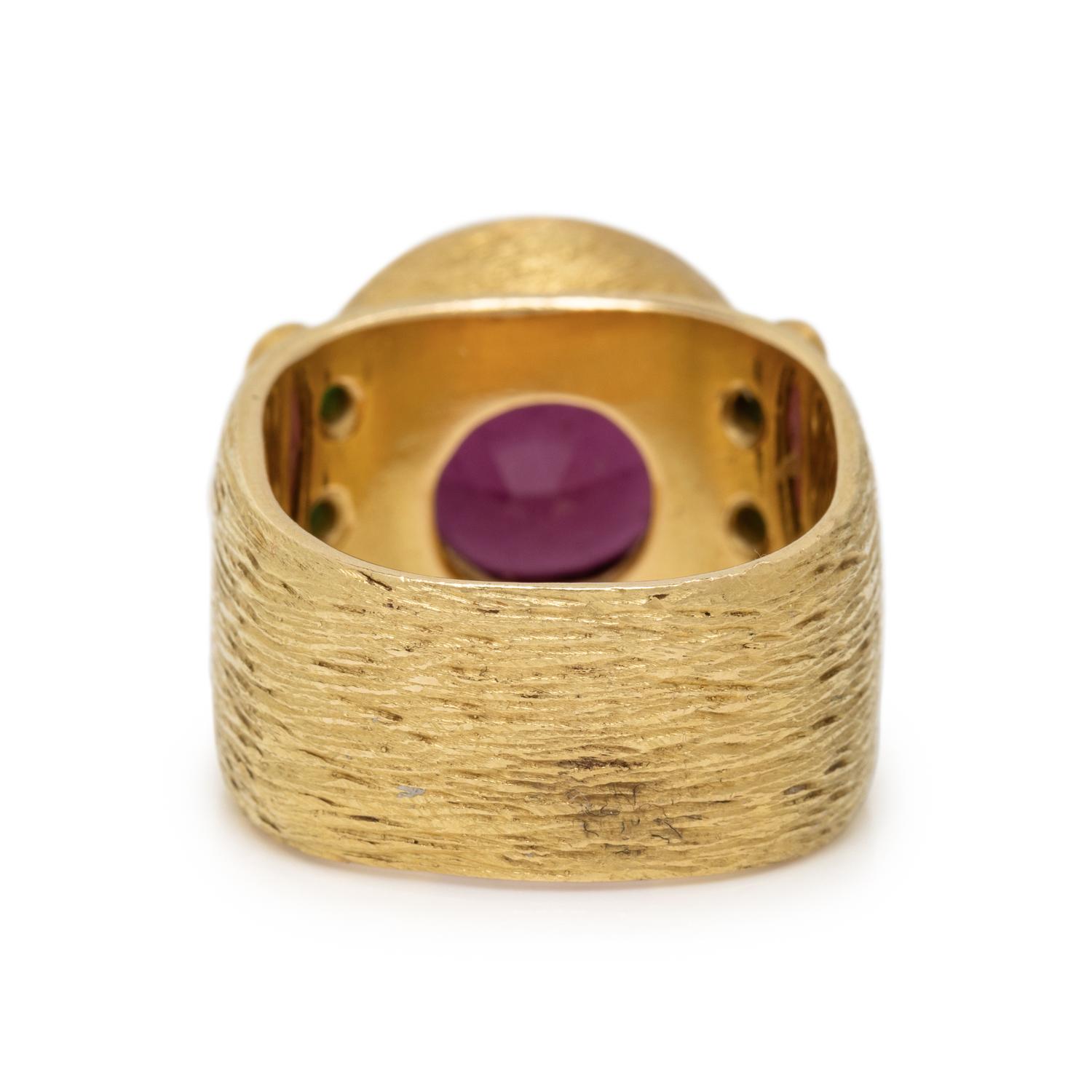GRIMA, YELLOW GOLD, GARNET, AND EMERALD RING