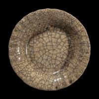 A Chinese Ge -Type Glazed Porcelain Floriform Dish