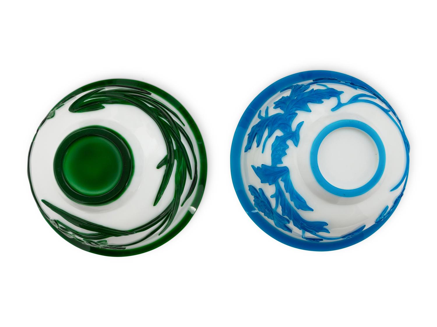 A Group of Six Chinese Peking Glass Wares