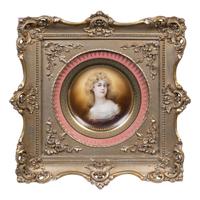 A Pair of Vienna Porcelain Cabinet Plates in Giltwood Frames